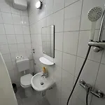 Appartamento 2-rent Group Sen14 *