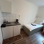 Appartement 2-rent Group Sen14 *