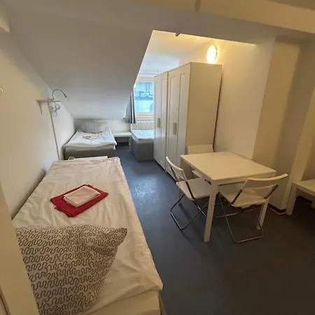 Apartment Budget Station Aparthostel Munich