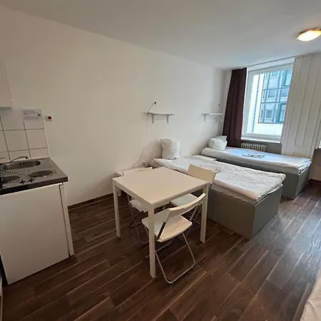 Budget Station Aparthostel Apartment Munich