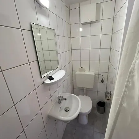 2-rent Group Sen14 * Μόναχο