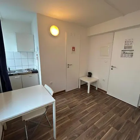 Διαμέρισμα 2-rent Group Sen14 *