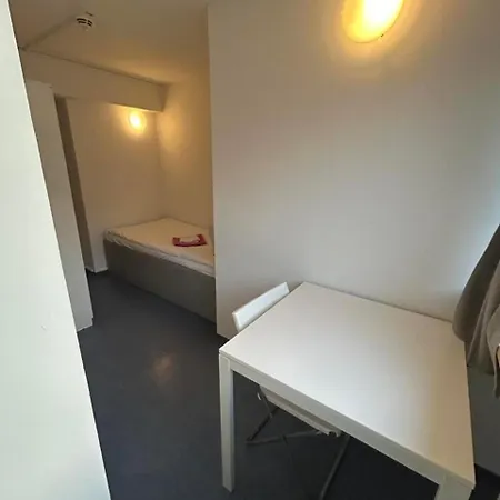 Apartment Budget Station Aparthostel *