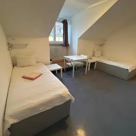 Budget Station Aparthostel * Munich