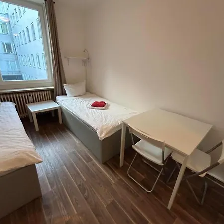 Budget Station Aparthostel Apartment *