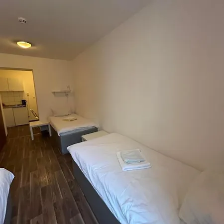 Budget Station Apartmenthostel Sen 14
