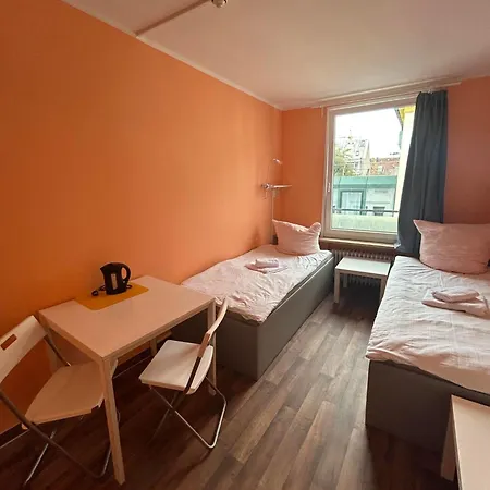 Apartment Budget Station Aparthostel Munich