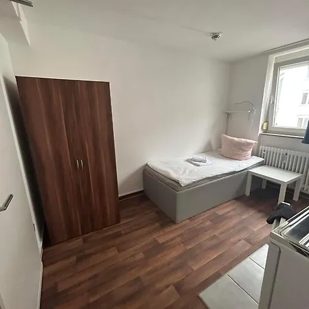 Apartment Budget Station Aparthostel