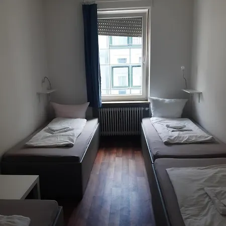 Budget Station Apartmenthostel Sen 14 * München