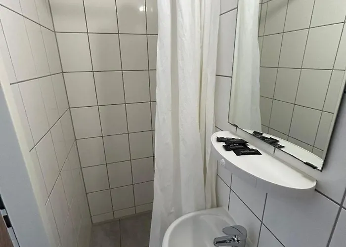 2-rent Group Sen14