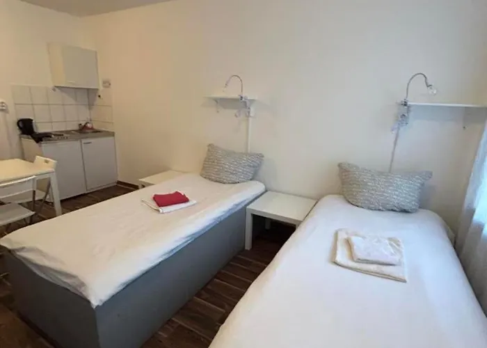 2-rent Group Sen14