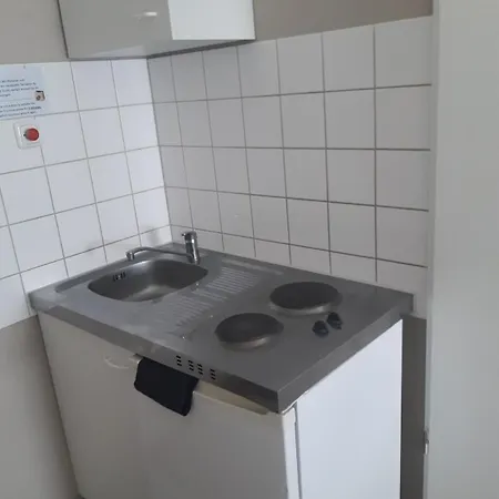 Budget Station Apartmenthostel Sen 14 Apartamento *