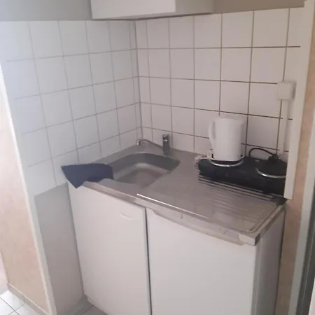 Budget Station Apartmenthostel Sen 14 * Munique